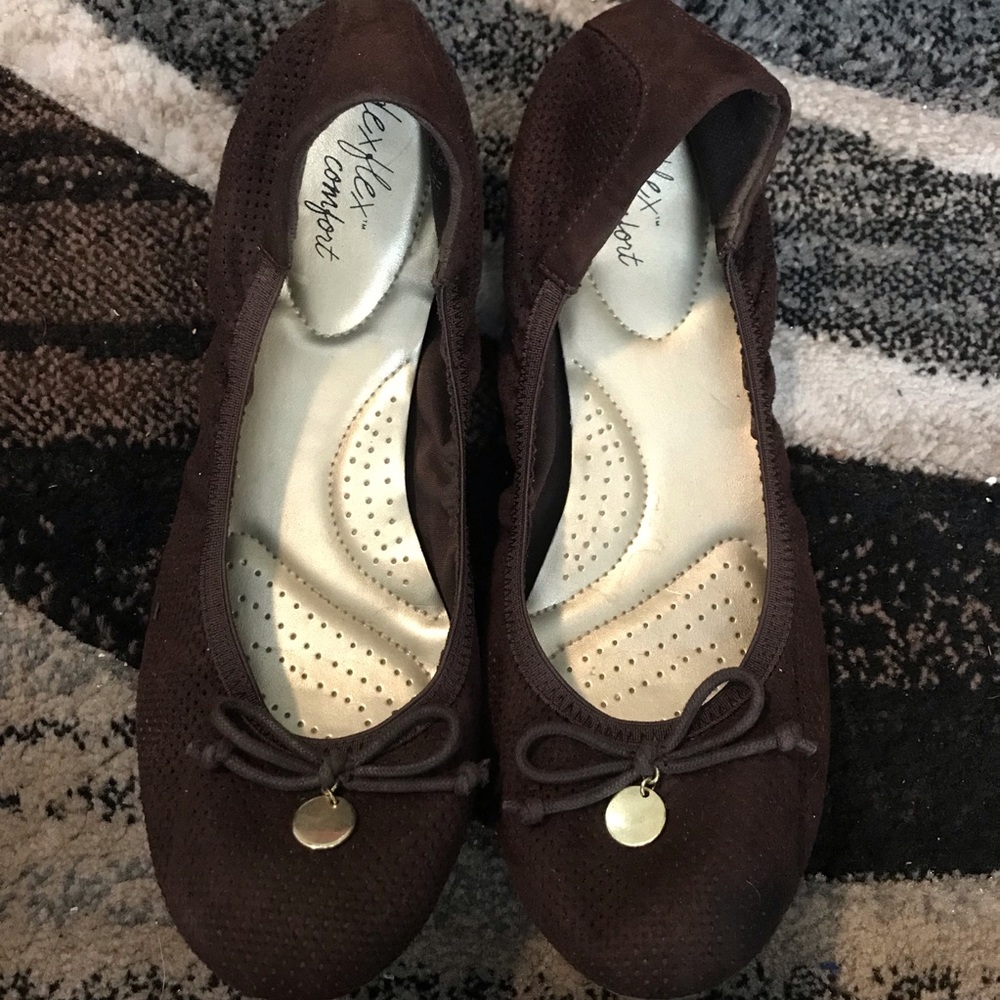 Dexflex Comfort Dark Brown Flats Size 11